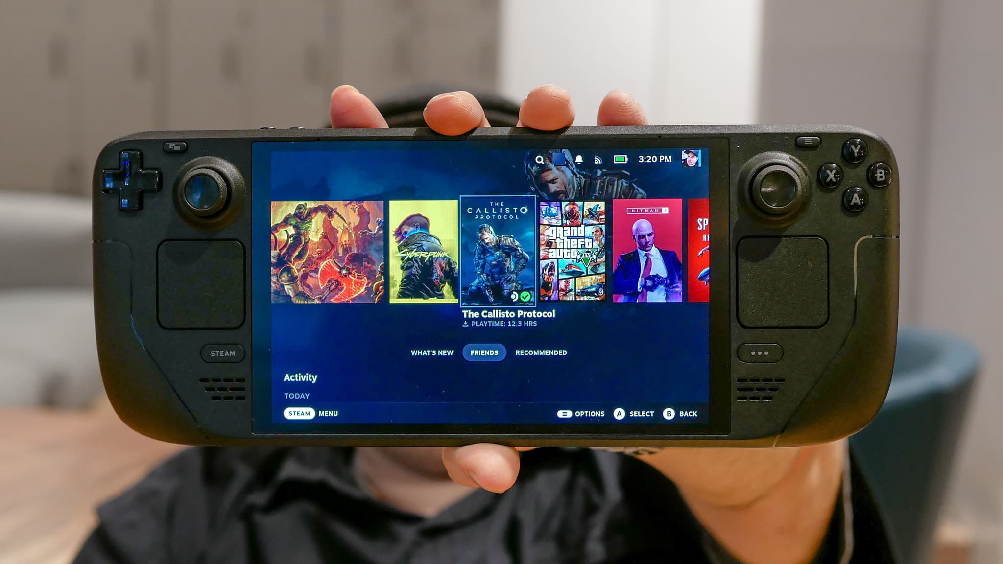 steam deck oled — تصویر محصول/مقاله